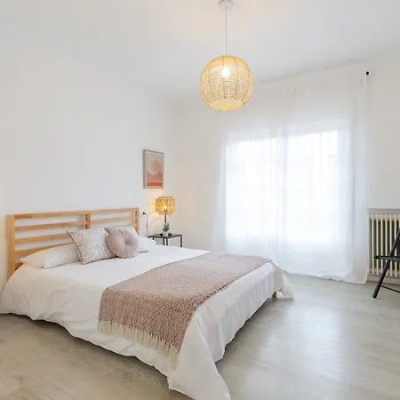 Villa The Urban Mansion By Fidalsa